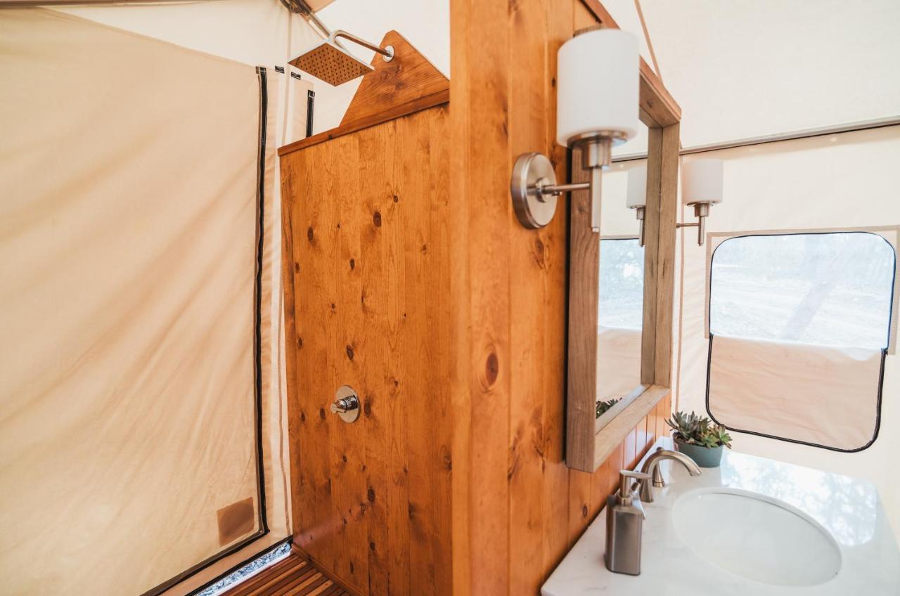 Khu cắm trại Collective Governors Island 5*