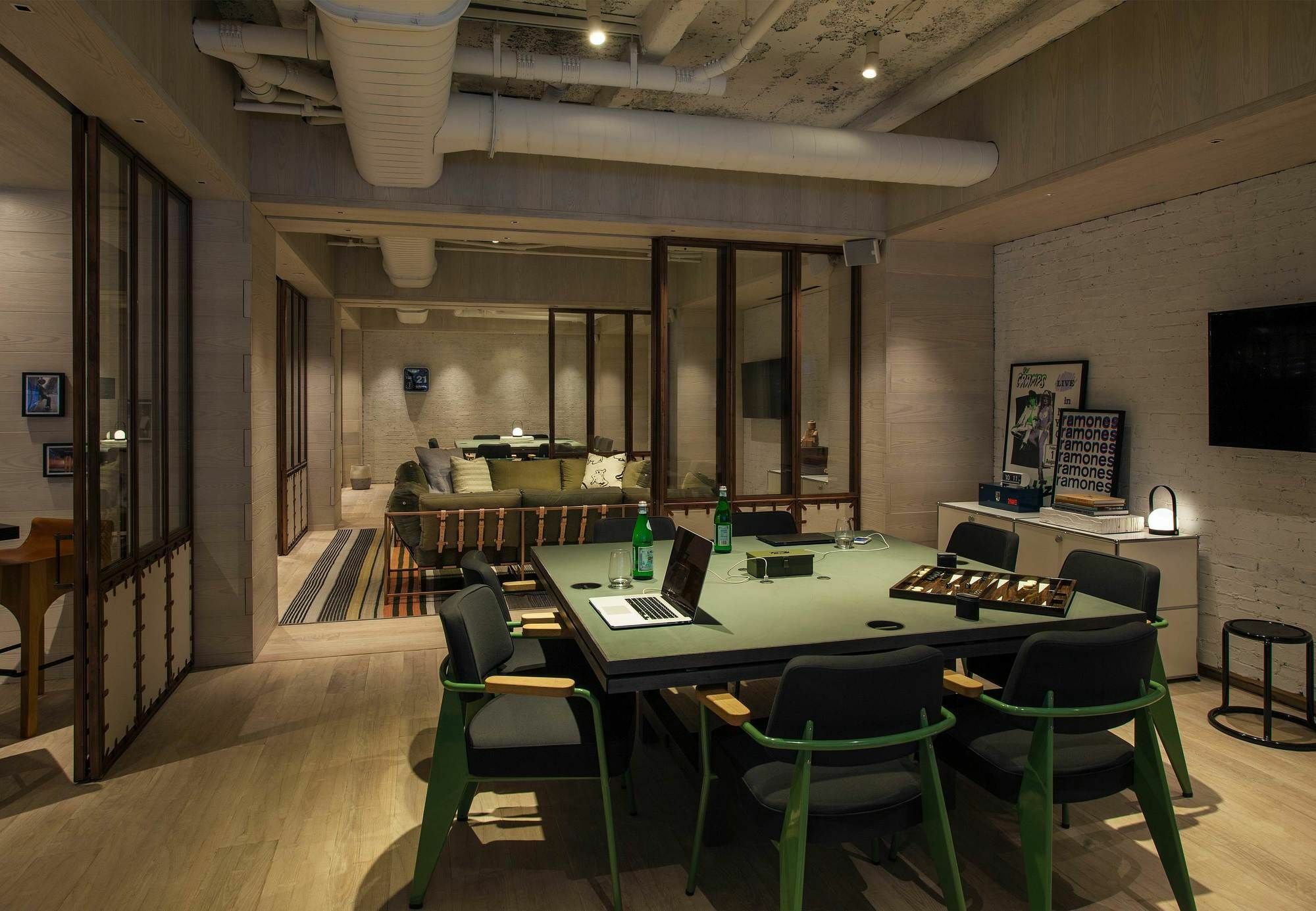 Moxy Nyc Times Square 4* New York