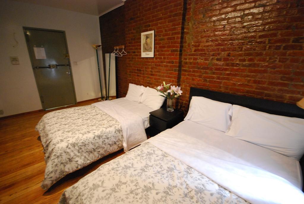 Studio In Times Square Apartment *