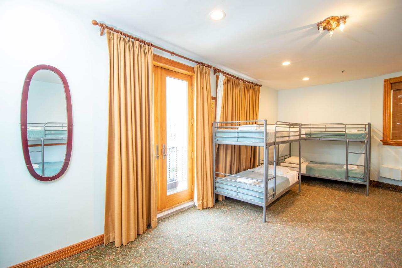 Hotel The Historic Blue Moon - Nyc Nova York