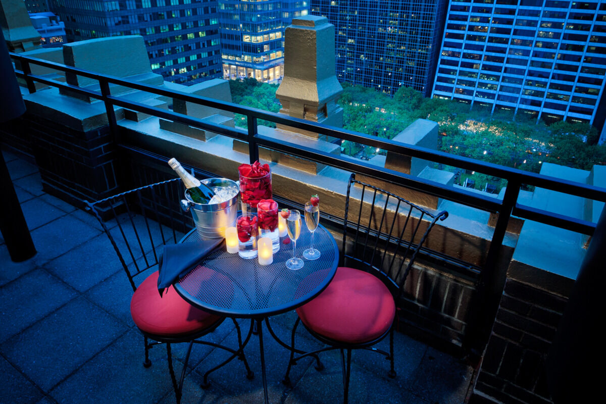 Bryant Park Khách sạn 4*
