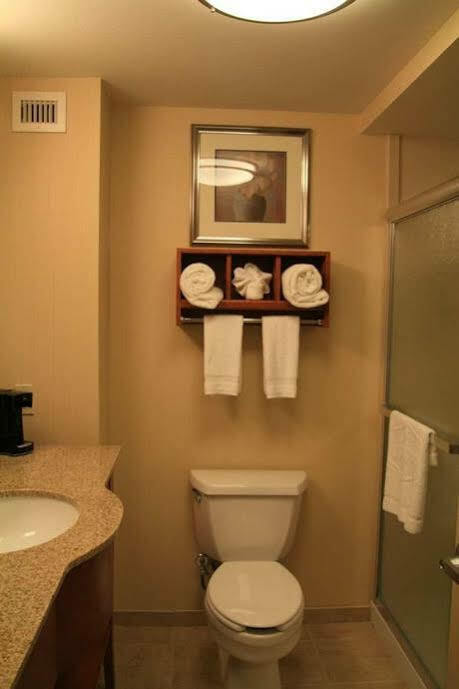 Hampton - Laguardia Airport 3* Nova York