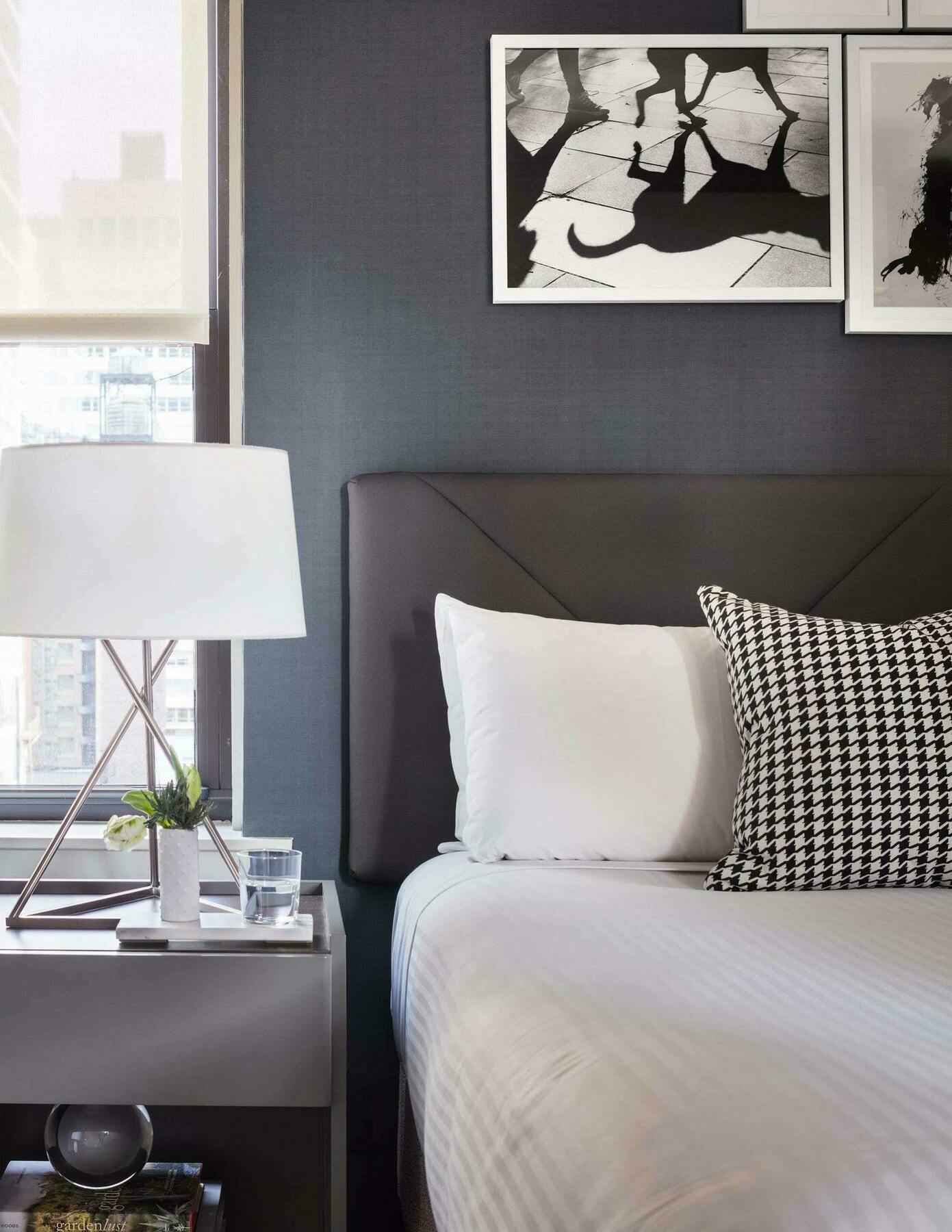 The Shelburne Sonesta Khách sạn 4*