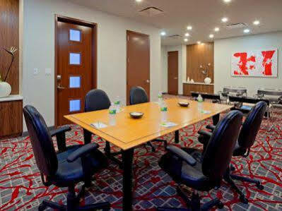 Fairfield & By Marriott Brooklyn Khách sạn