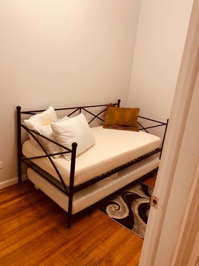 2 Bedroom Classy Brooklyn Apt-10 Mins From Barclays Center! Apartamento