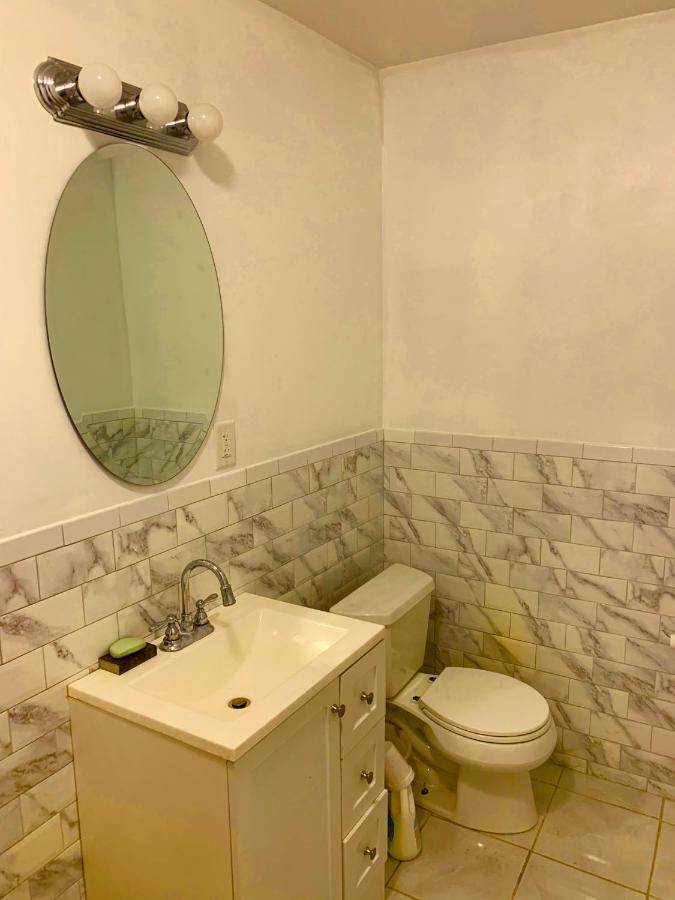 2 Bedroom Classy Brooklyn Apt-10 Mins From Barclays Center! Nova York