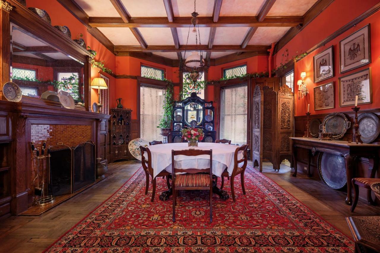 Nhà khách Manhattan Guest Suites New York