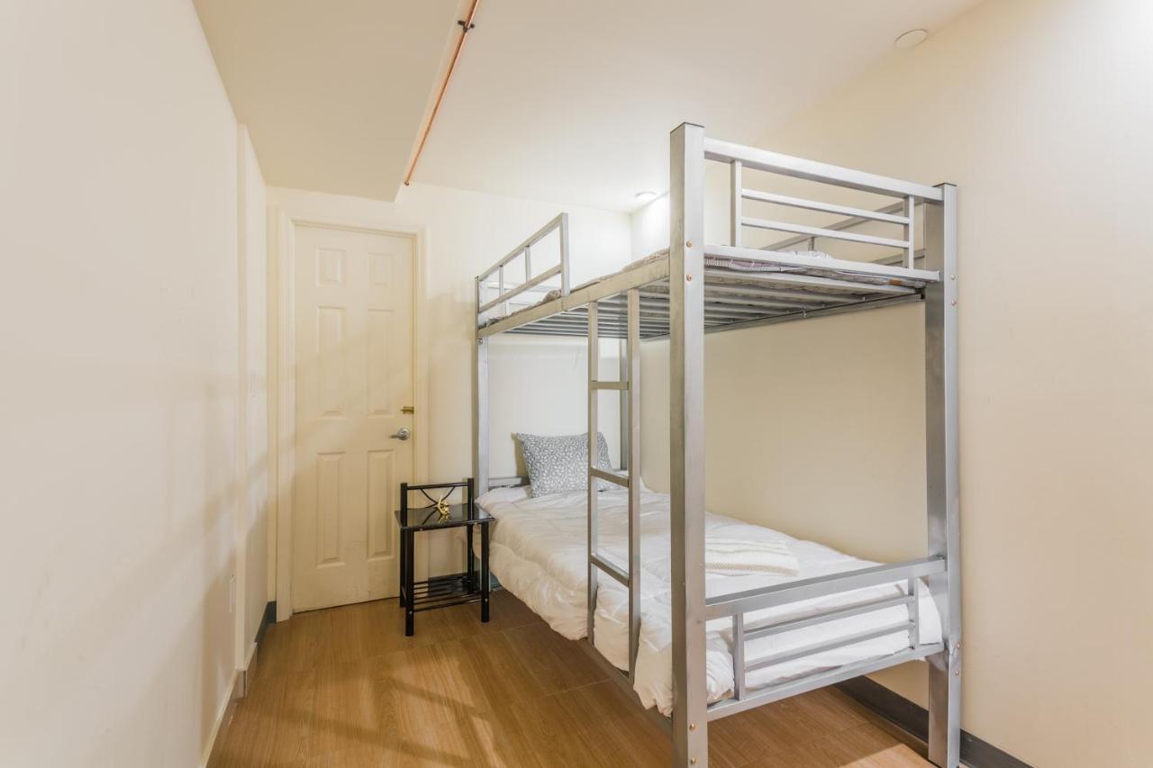 Apartment Flushing Main Street Apt, Near Lga Jfk Us Open Citifield Ny-4 *