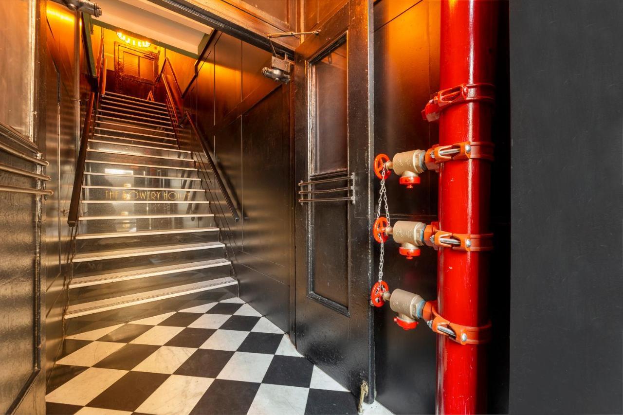 The Bowery House Albergue *
