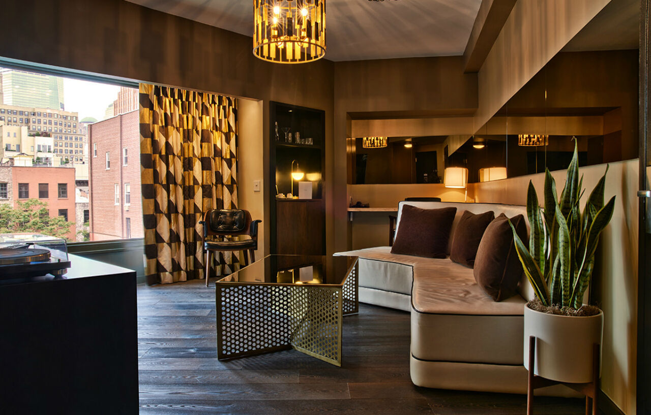 Roxy Khách sạn 4*