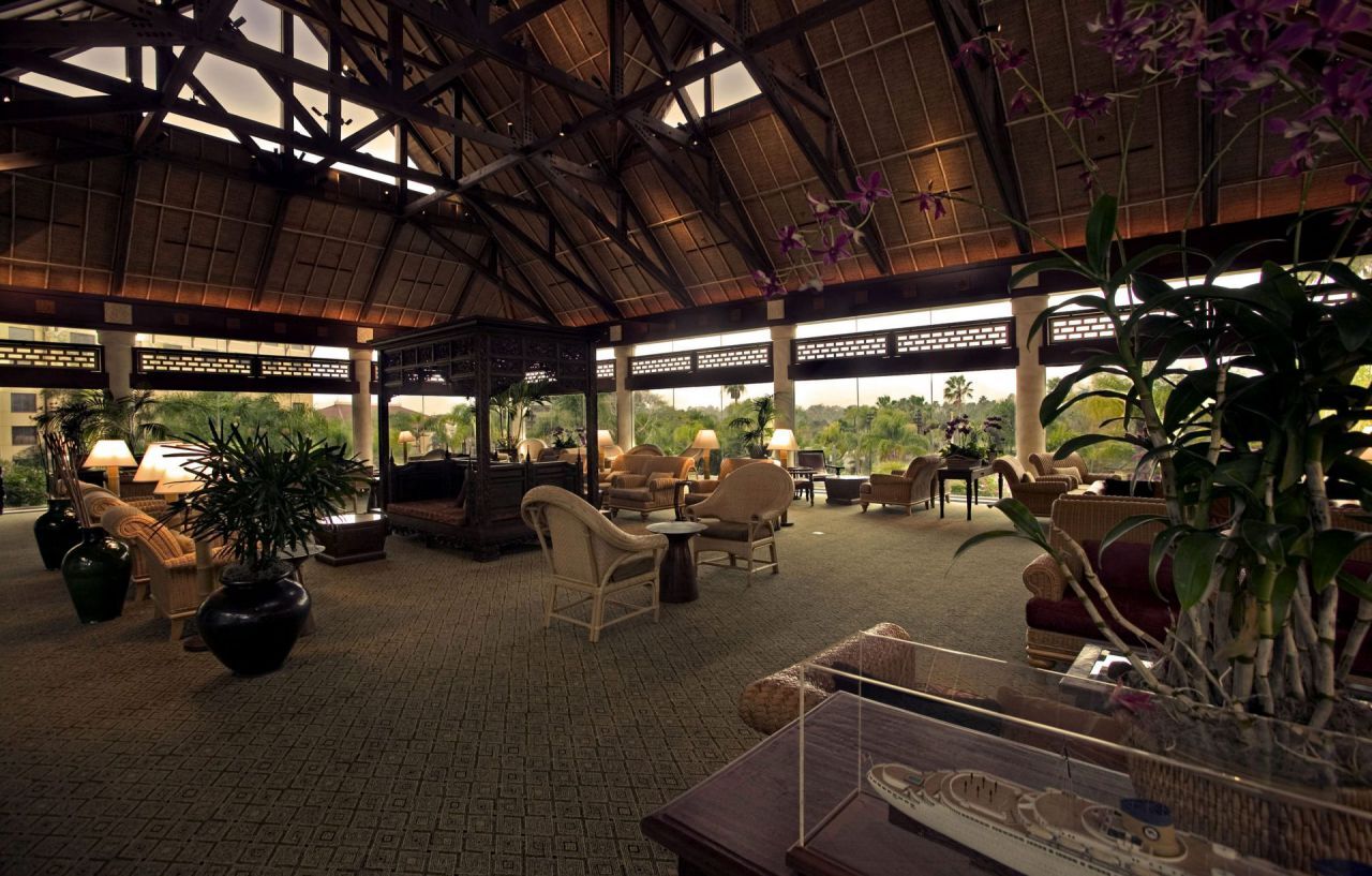 Roxy Khách sạn 4*
