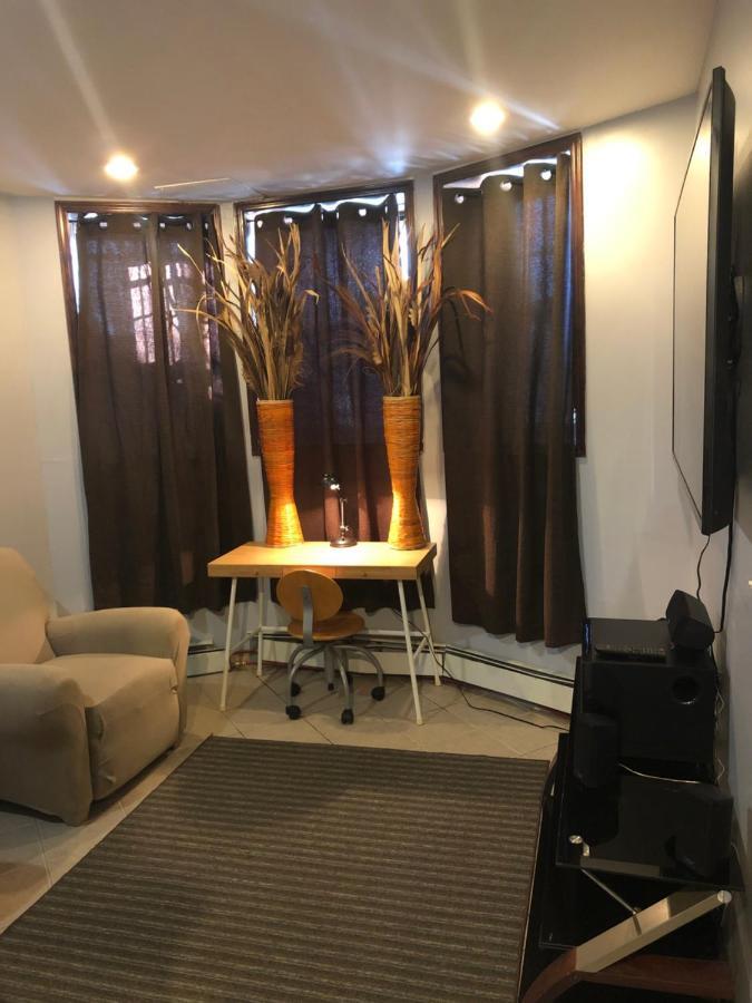 Brooklyn's Finest - Cozy 2 Bedroom Căn hộ New York