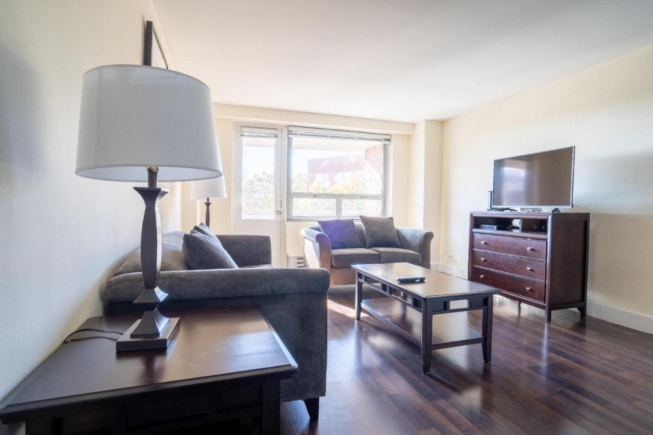 Queens Blvd Apartamento *