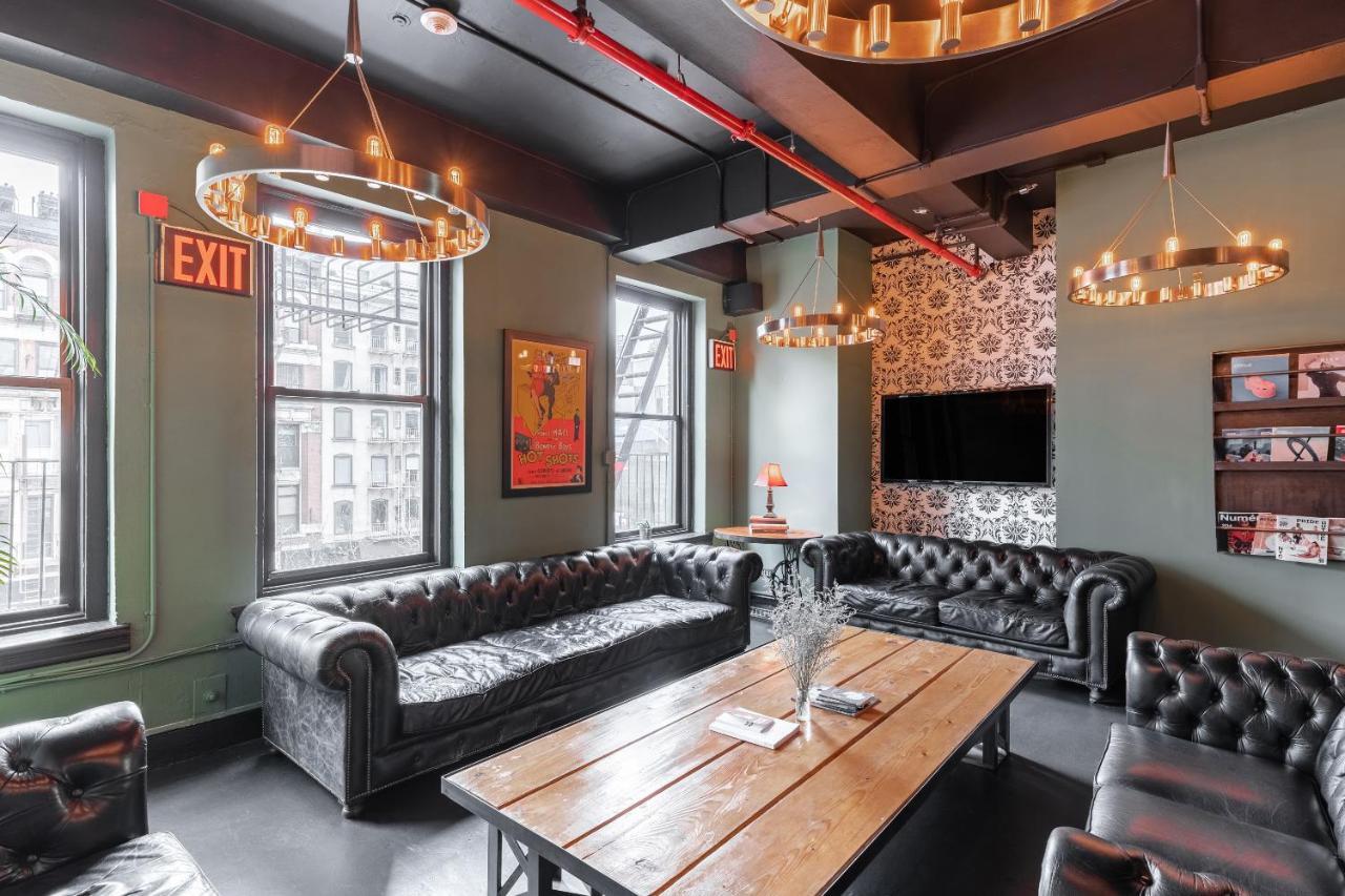 The Bowery House Albergue *