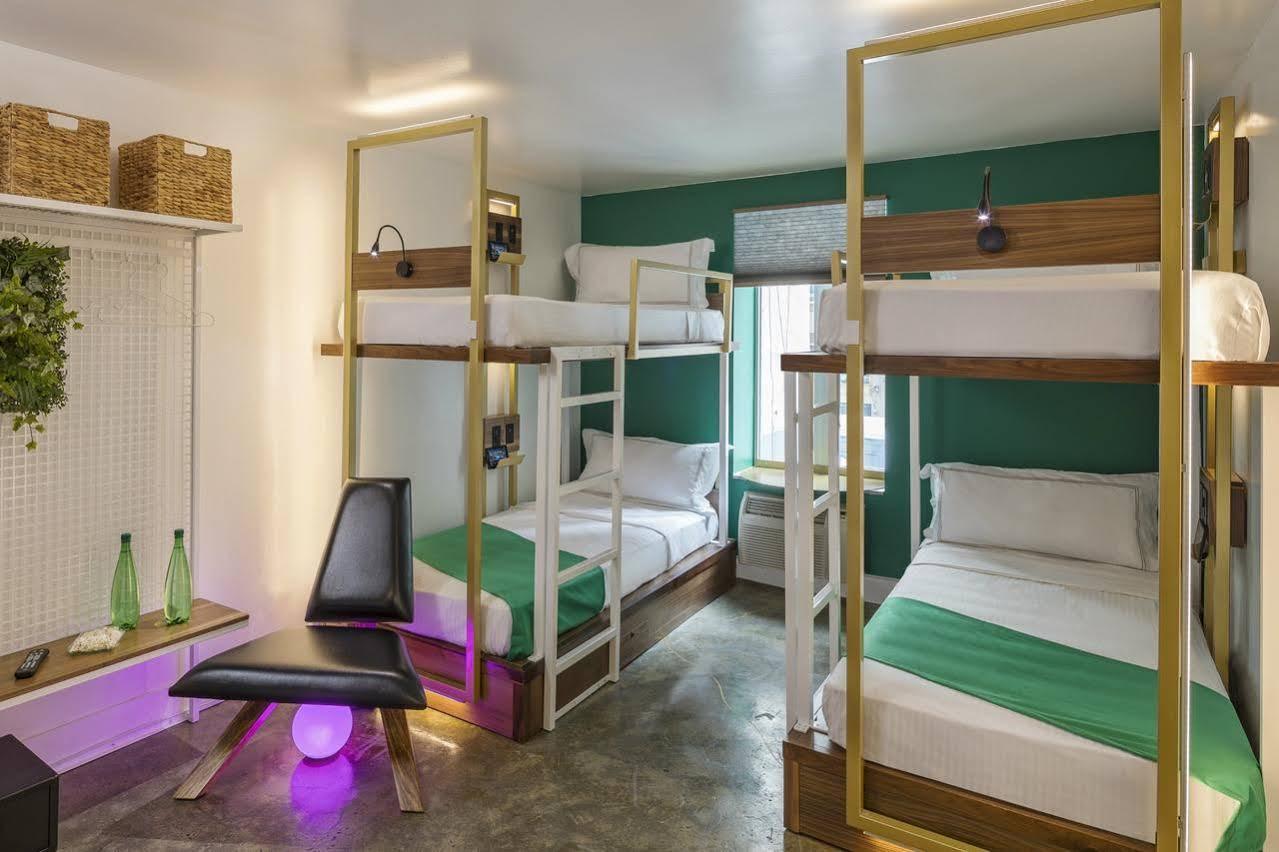 Khách sạn Comfort Times Square South Area 3*