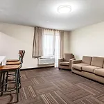 Van Wyck Hotel & Suites Near Jfk Airport