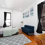 Spacious Apartment By Central Park - Columbus Circle