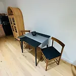 Ellis Hideaway