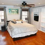 Manhattan Brownstone