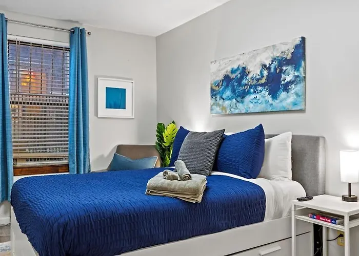 Great Walkable Studio Apt!