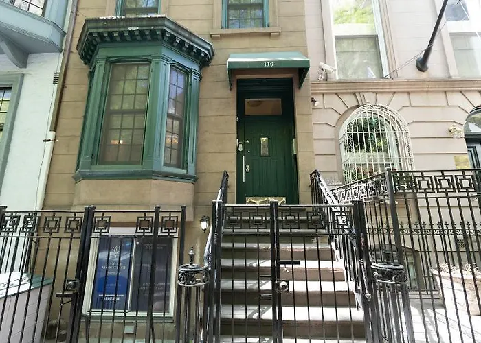 Manhattan Brownstone
