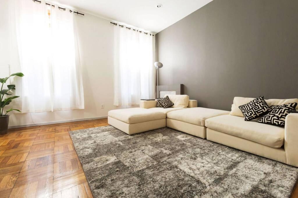 4 Bedroom Nyc Căn hộ