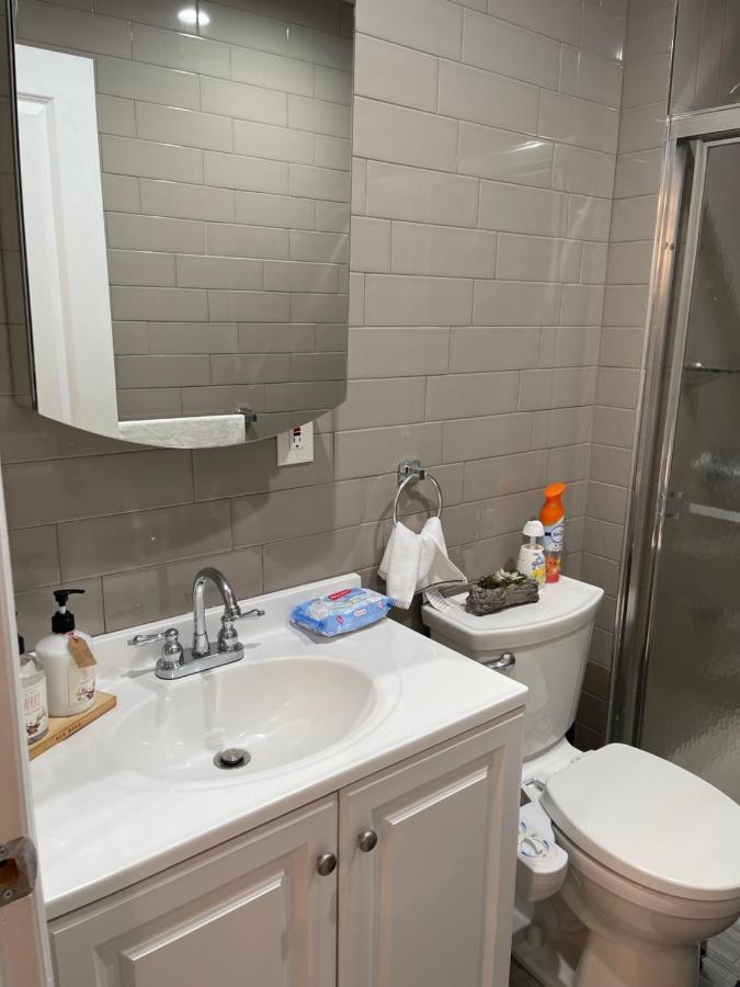 Hospedagem domiciliar Lovely And Comfort 10 Min Lga,20 Min Manhattan Nova York
