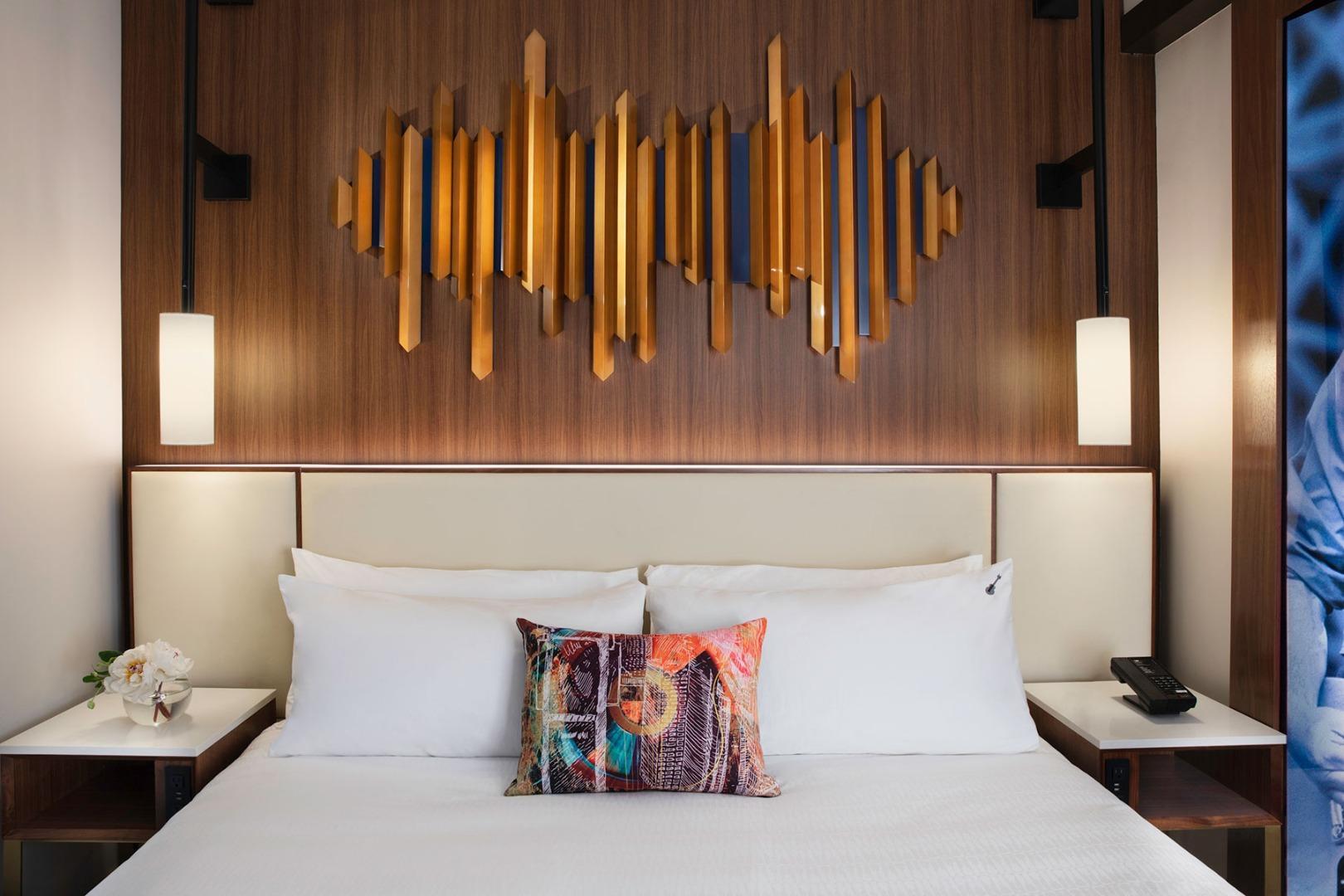 Hard Rock Khách sạn 4*
