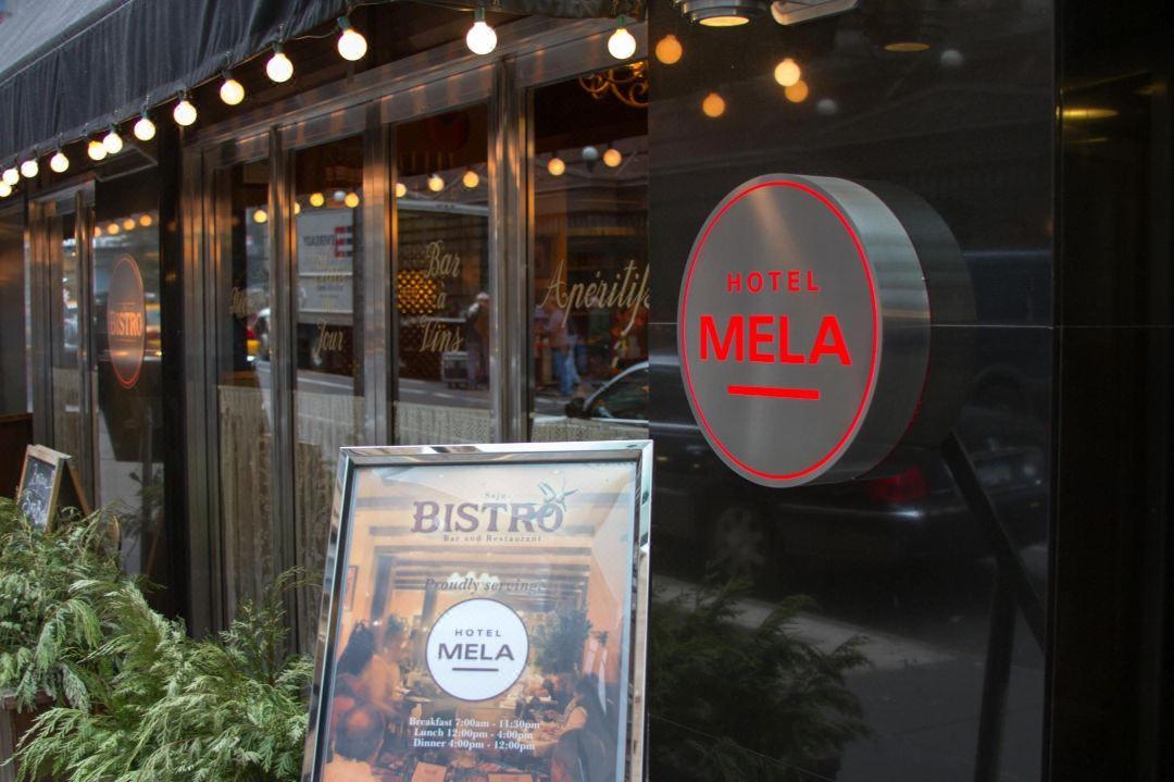 Khách sạn Aura Times Square Newly Renovated