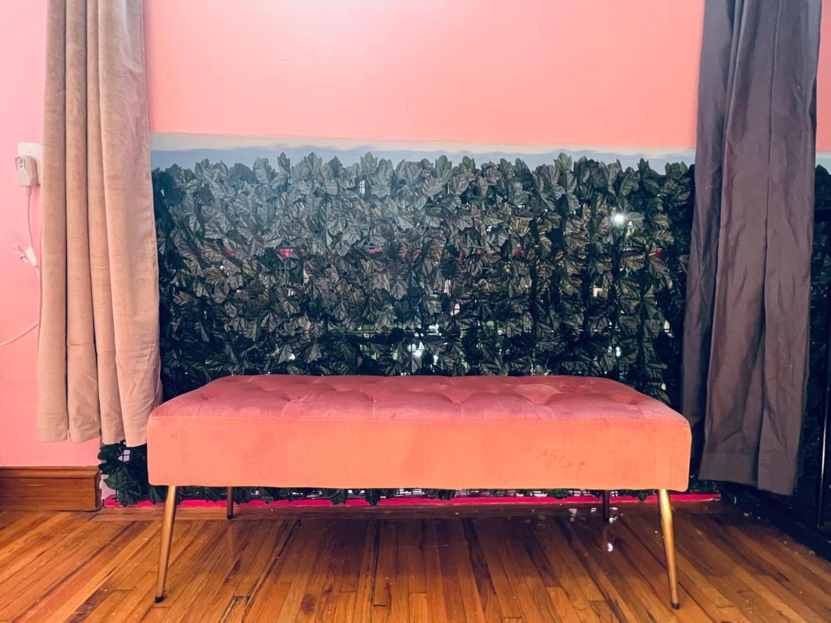 Căn hộ Pink Paradise Pavilion: Nyc Most Insta-worthy Spot *