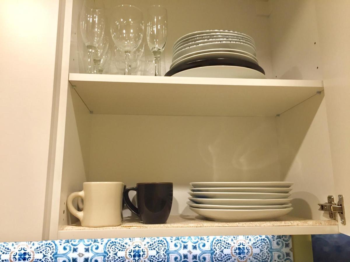 Cozy Multi-leveled Apartment! Apartamento *