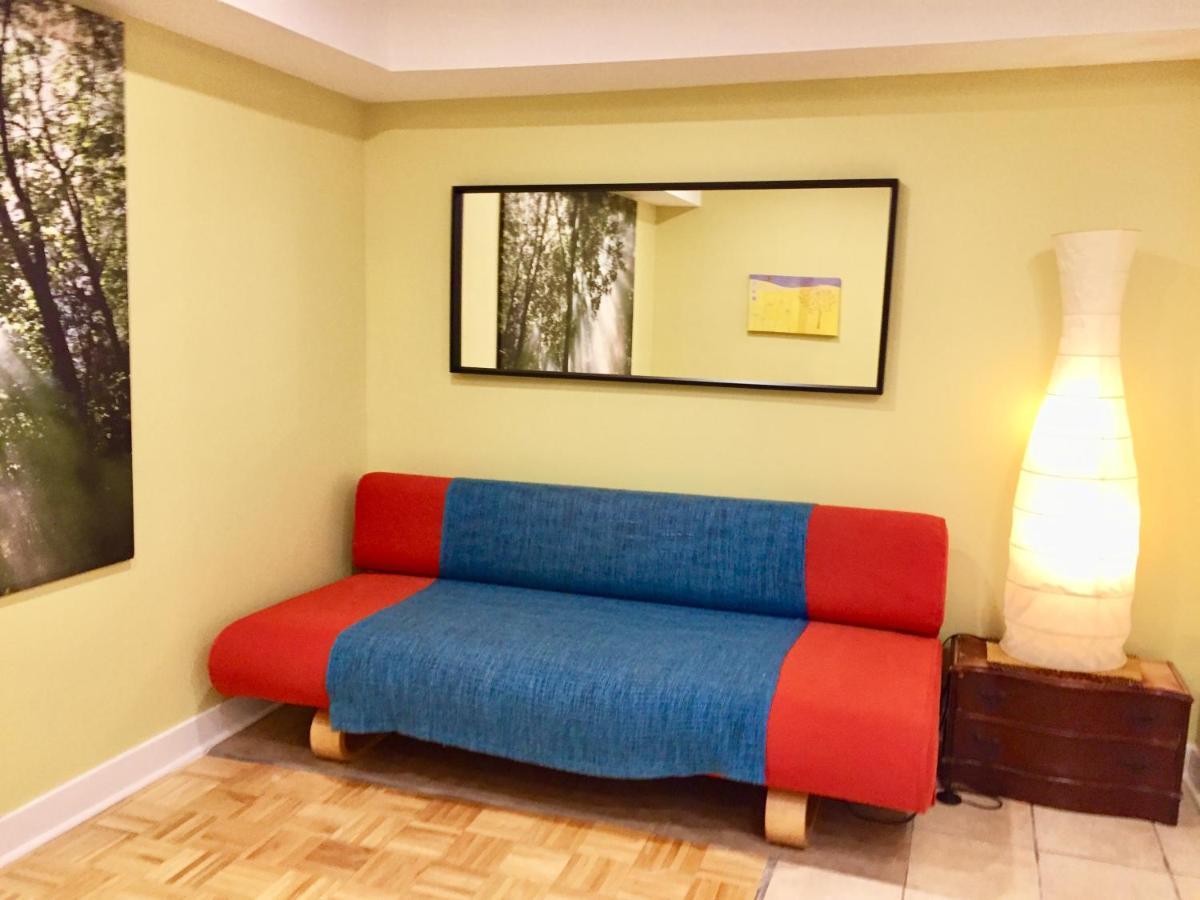 Cozy Multi-leveled Apartment! Nova York