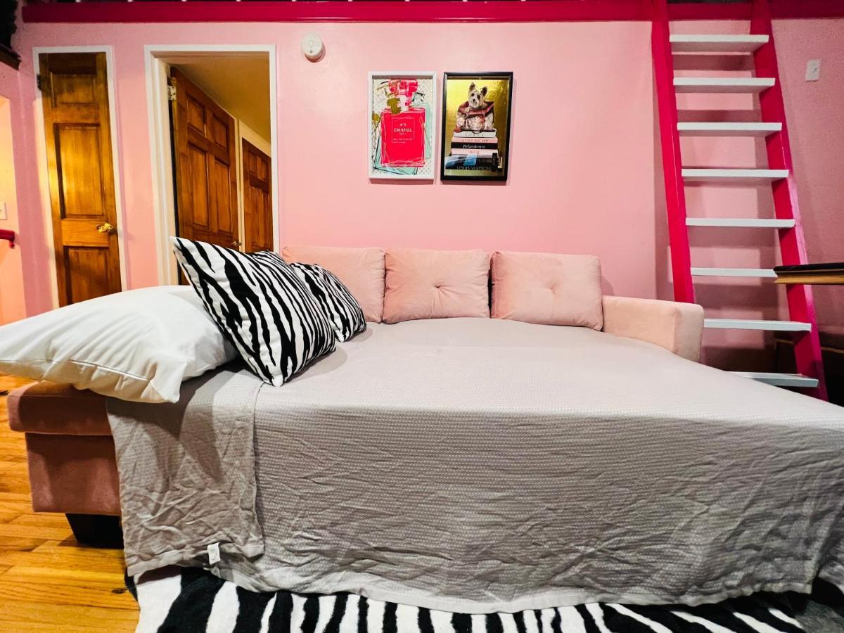 Căn hộ Pink Paradise Pavilion: Nyc Most Insta-worthy Spot
