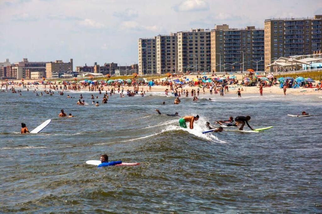 Rockaway 3 Bedroom By The Sea. Casa de férias Nova York