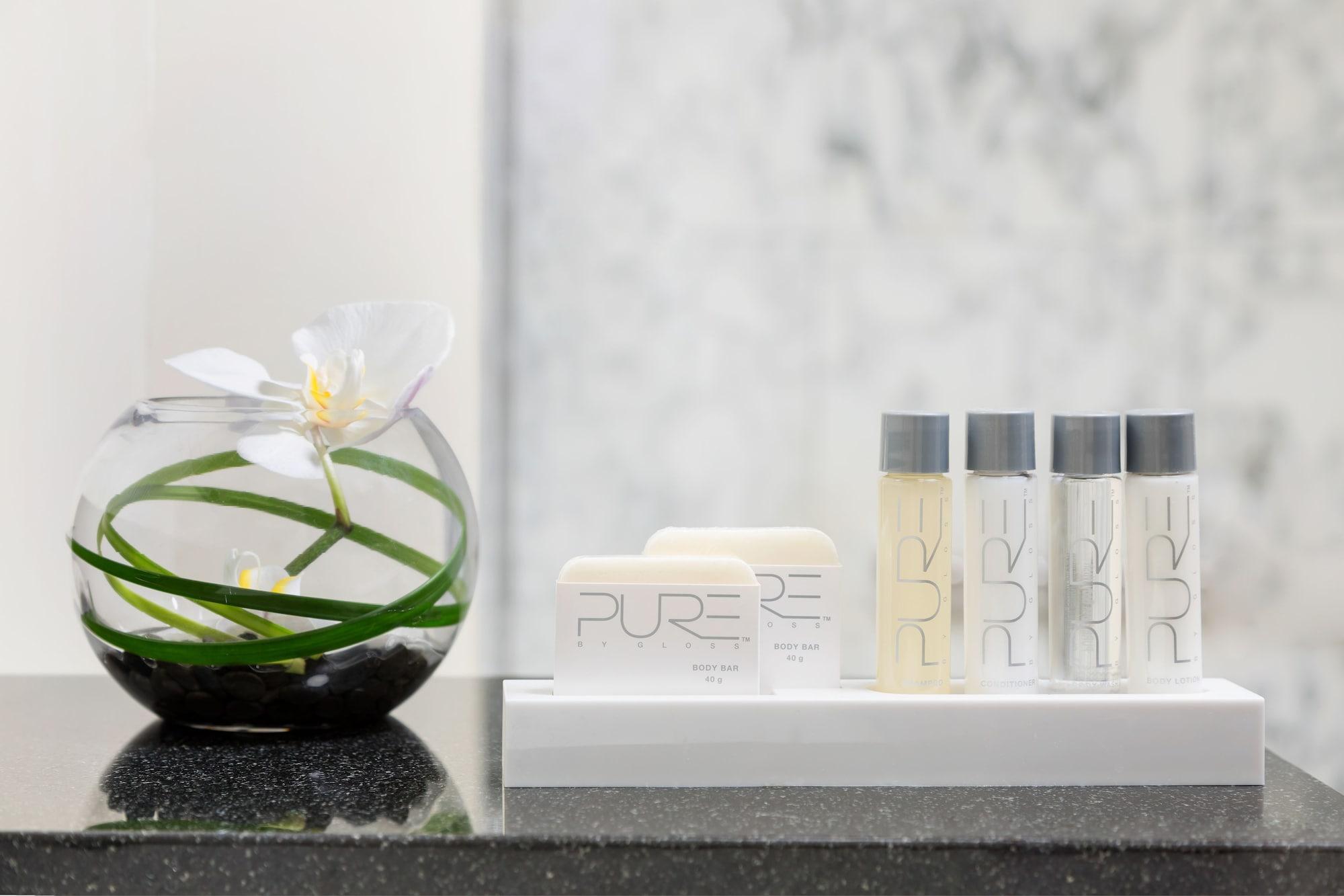 Khách sạn Aura Times Square Newly Renovated 4*