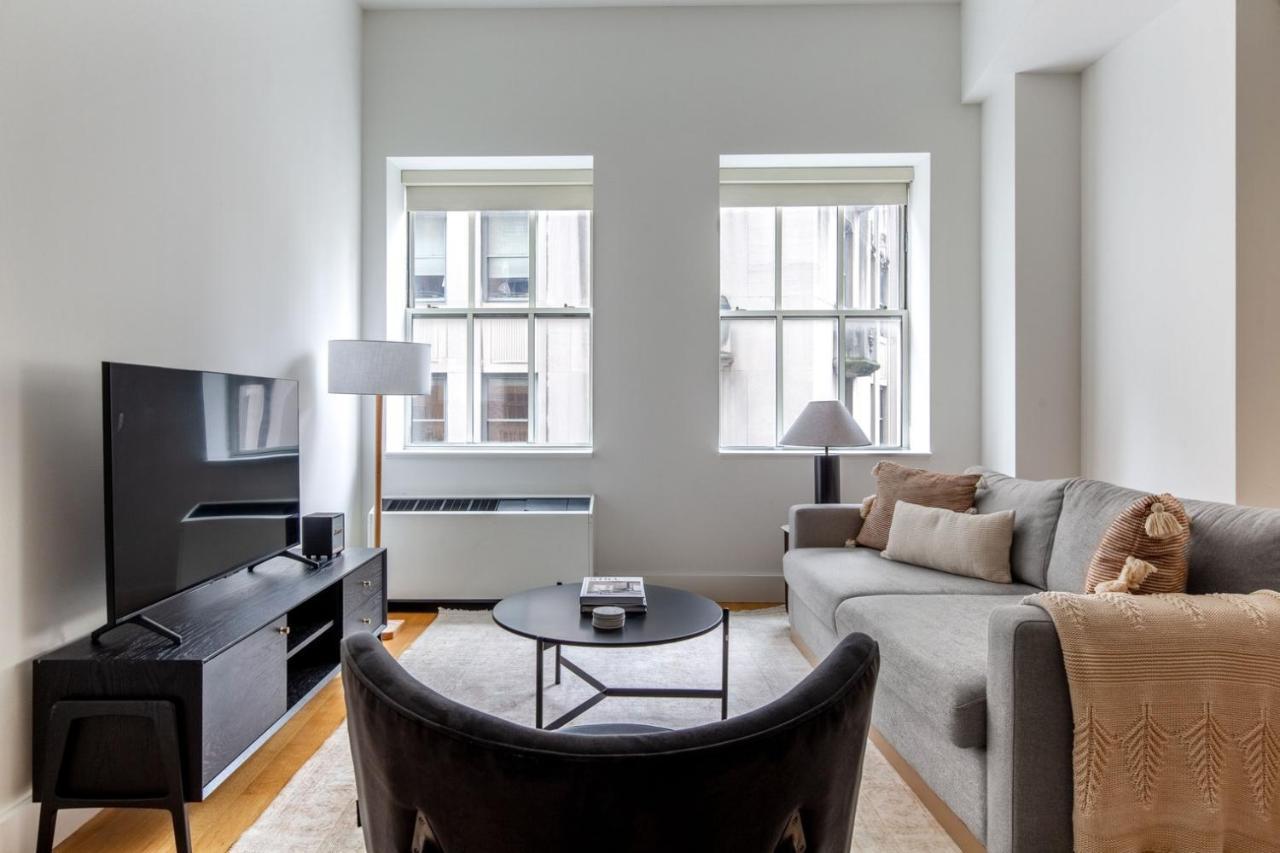 Fidi 1br W 3-story Gym Doorman Game Nyc-1339 *