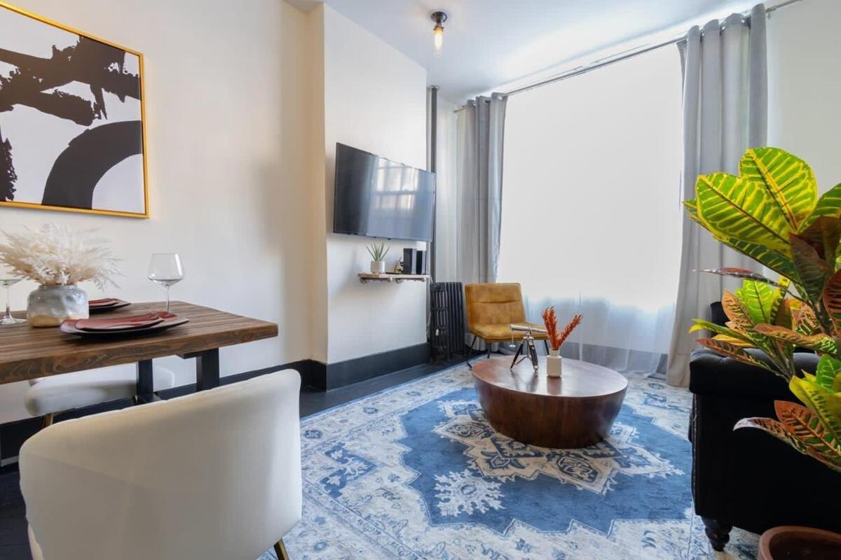 E10-1 Designer East Village Townhouse 1br Căn hộ New York