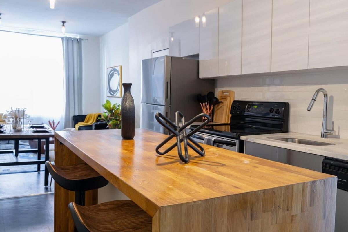 E10-1 Designer East Village Townhouse 1br Căn hộ