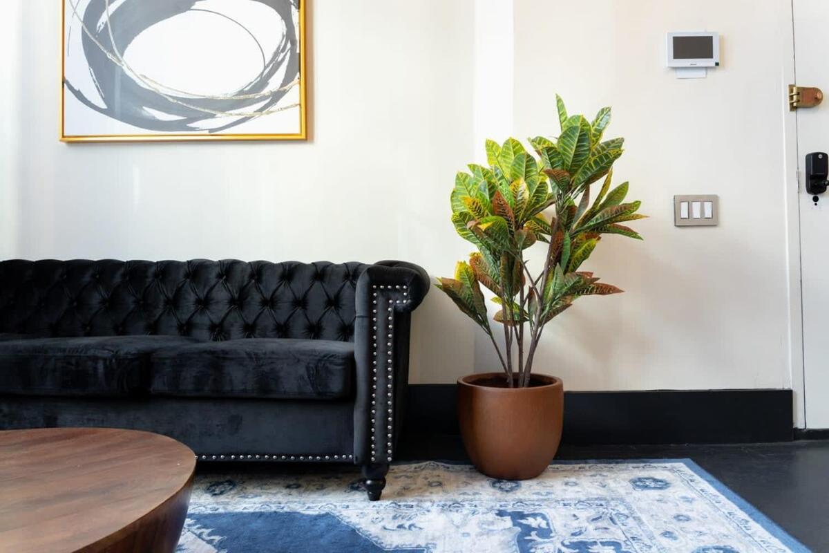 E10-1 Designer East Village Townhouse 1br Căn hộ New York