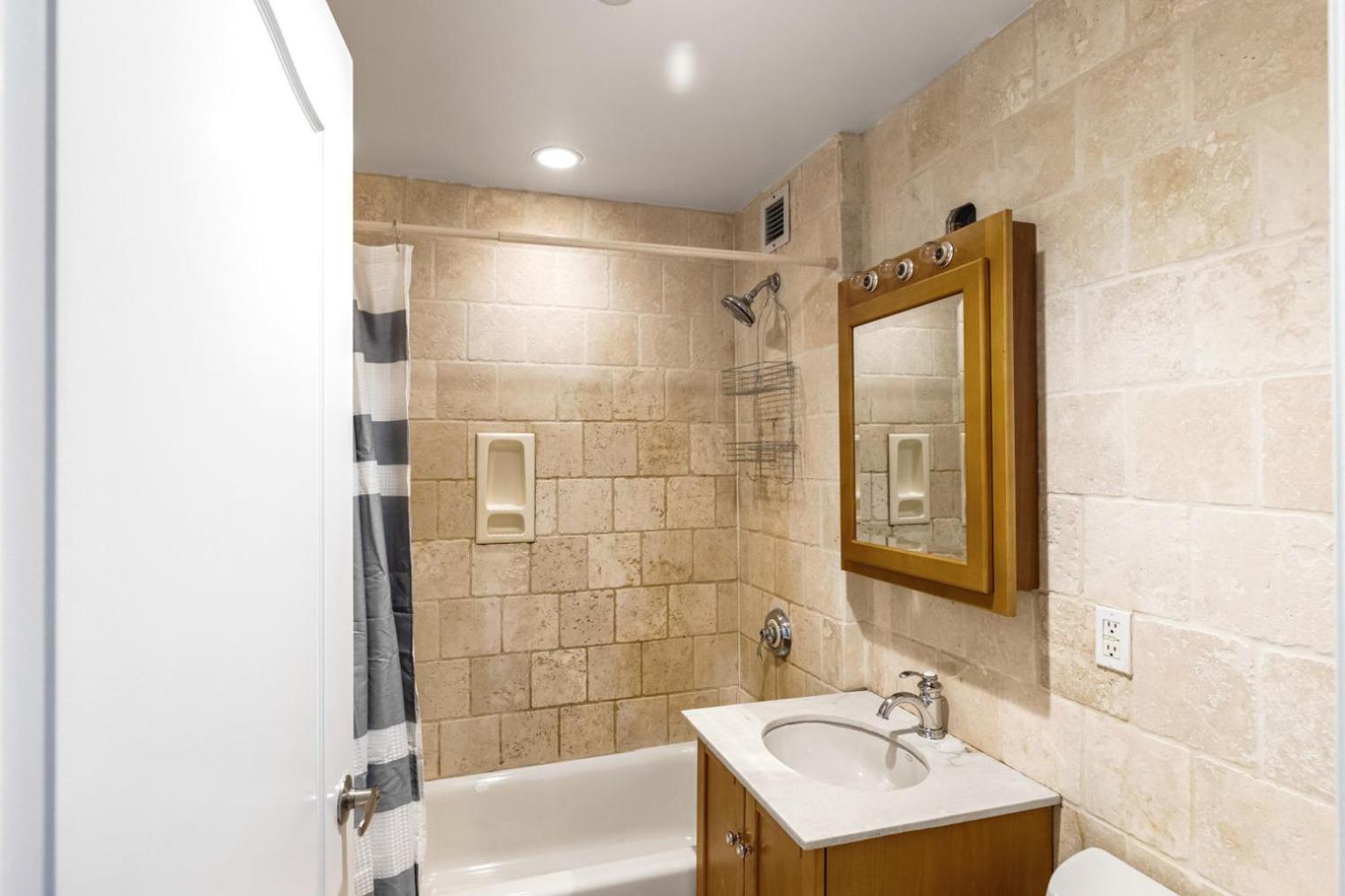 Apartment Nolita 2br W Elevator Roof Nr Little Italy Nyc-921 *