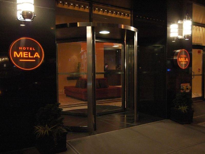 Khách sạn Aura Times Square Newly Renovated 4*