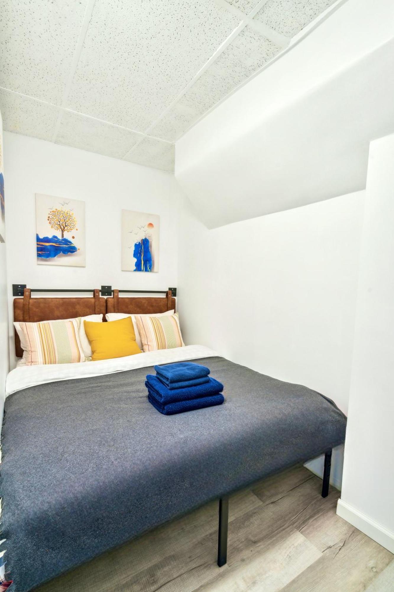 2 Bd Hidden Oasis In Lower Manhattan Apartment *