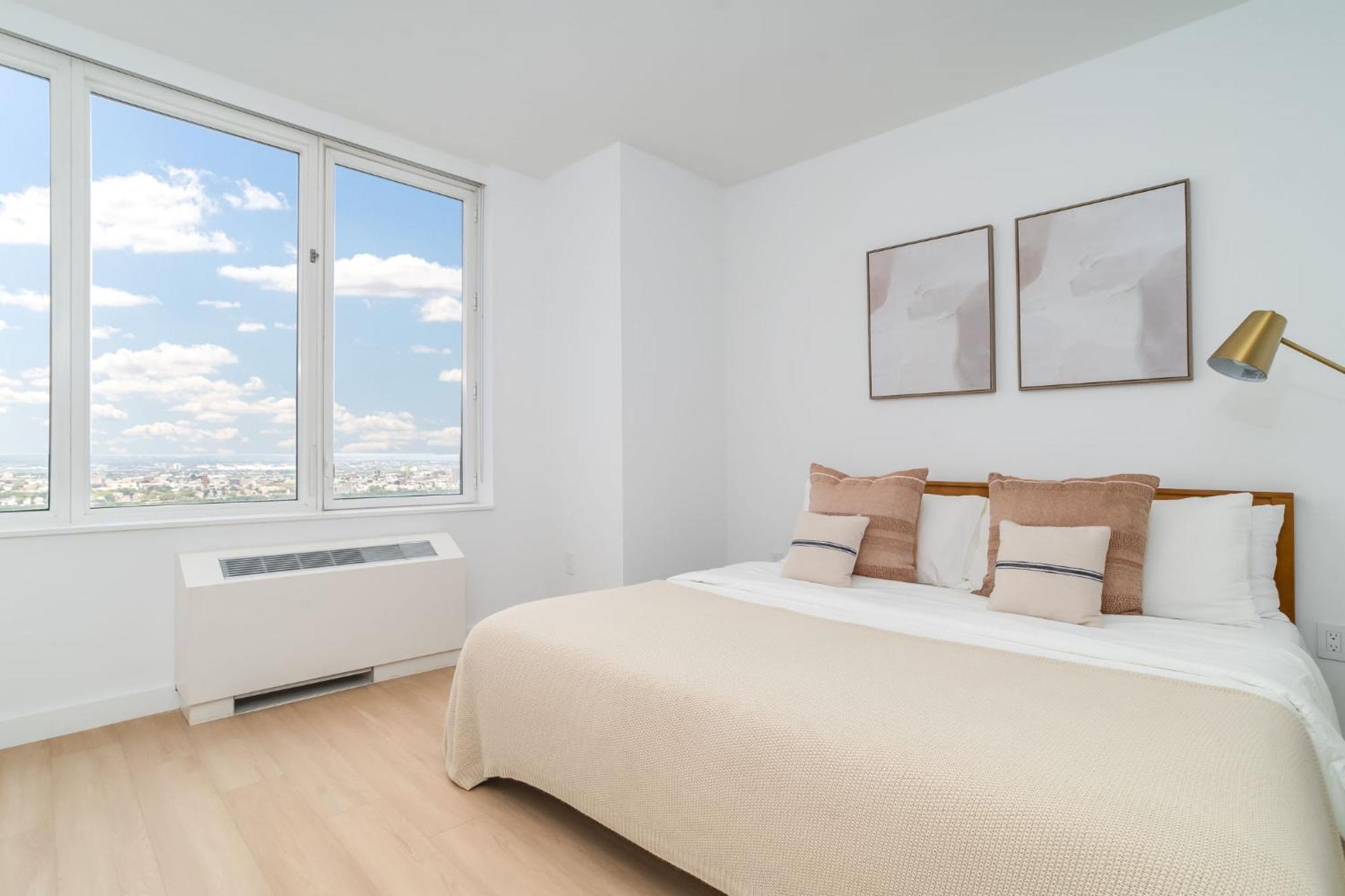 Căn hộ 2bd2bth Hidden Gem Lux Views New York