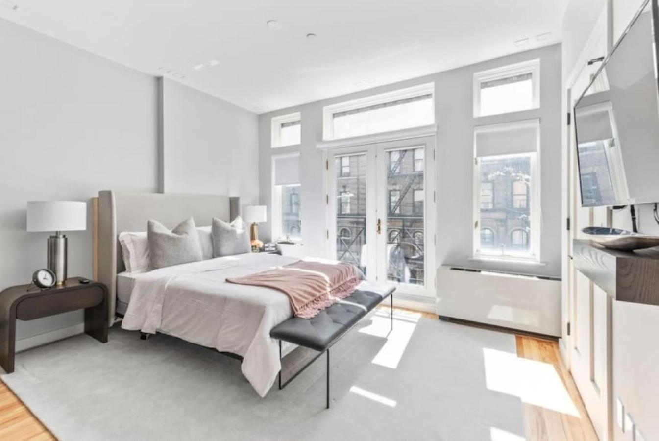 Luxe W Juliet Balcony In Upper East * Nova York