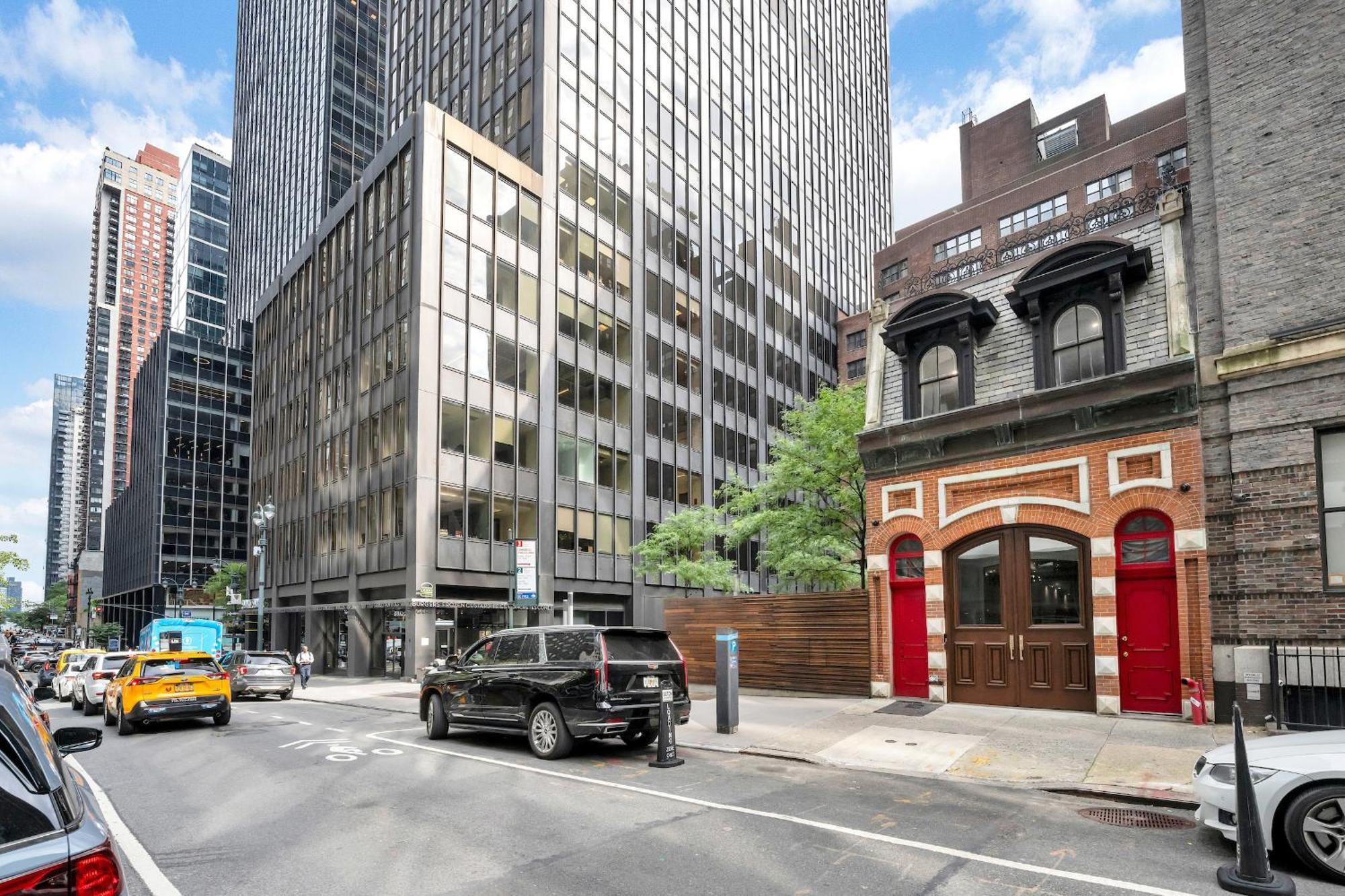Holiday home Landmarked Nyc Townhome - Sleeps 10 -Group-Friendly New York