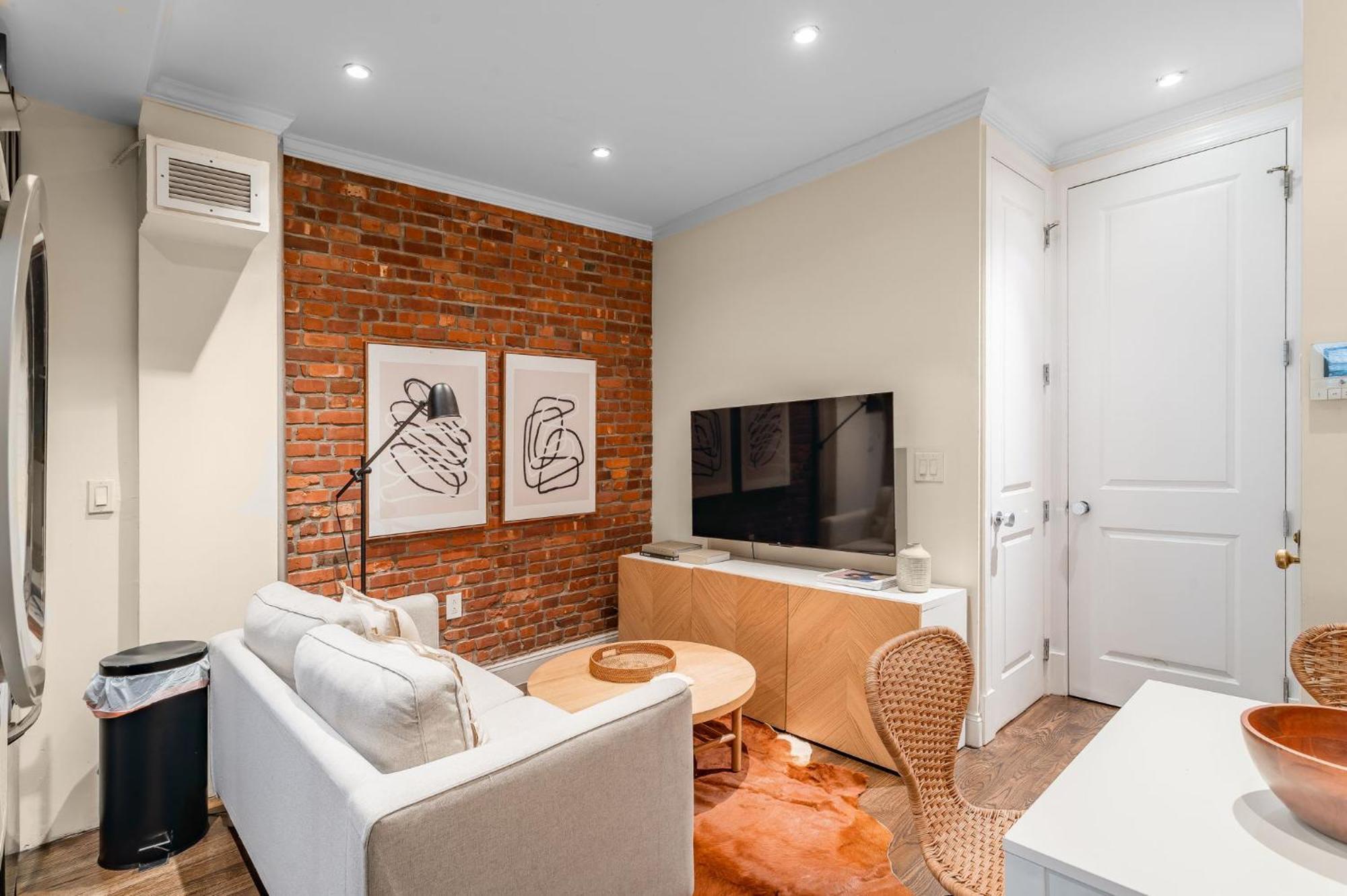 Căn hộ Super Charming 3br 1ba Upper East Side Retreat Near Park