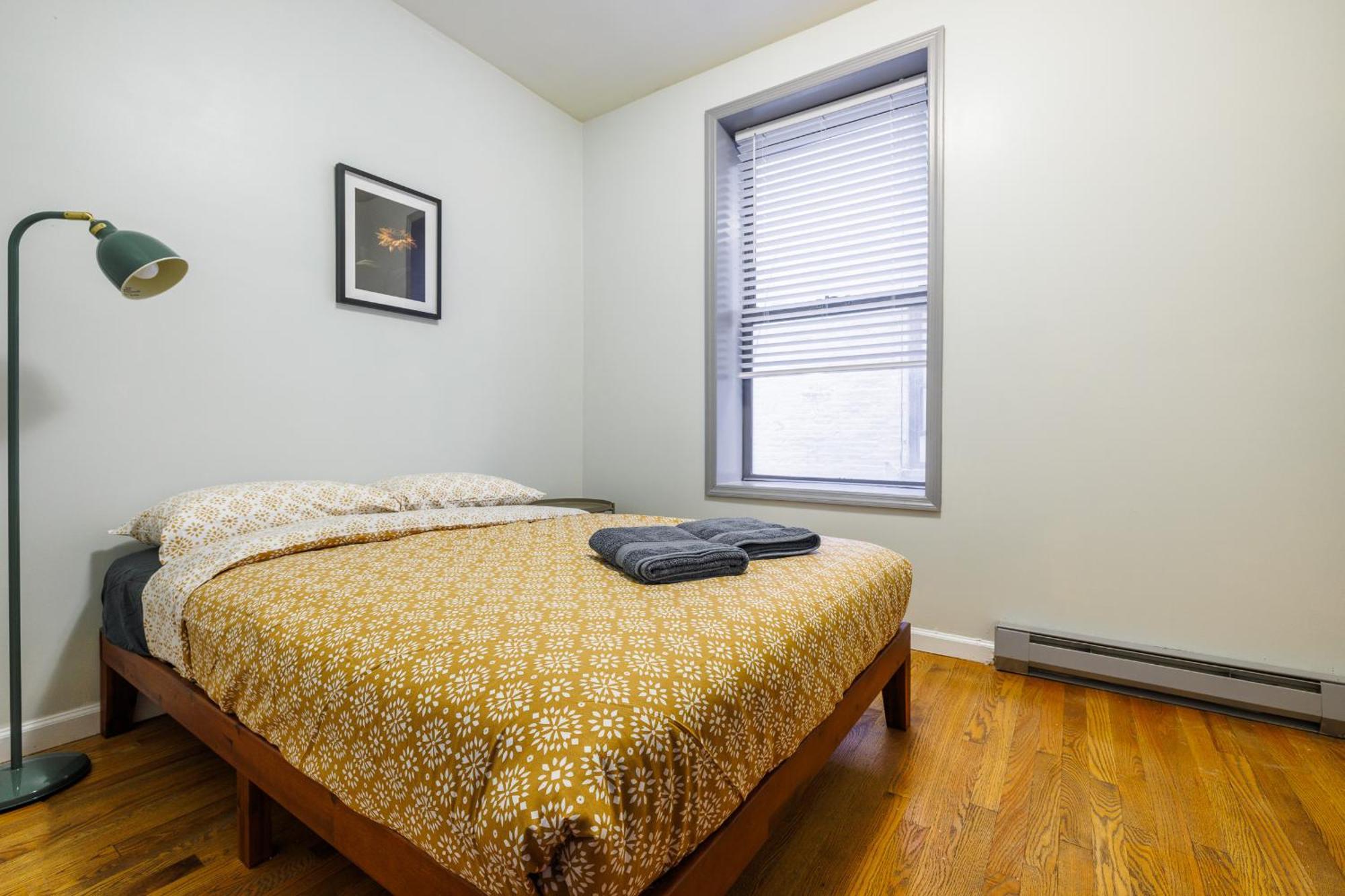 Inspire The Vibrant Energy Of The Uws Nova York
