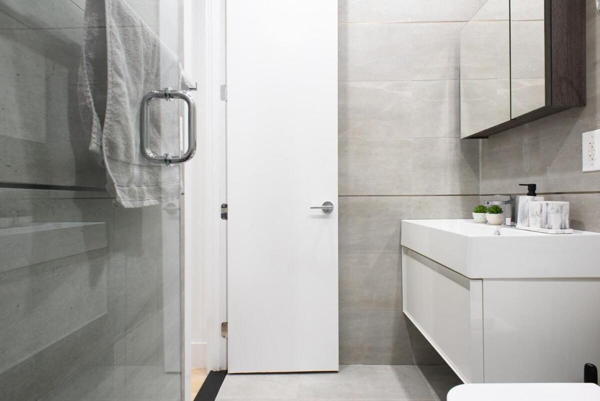 78 2a Brand New 1br Prime Ues Wd In Unit Căn hộ *