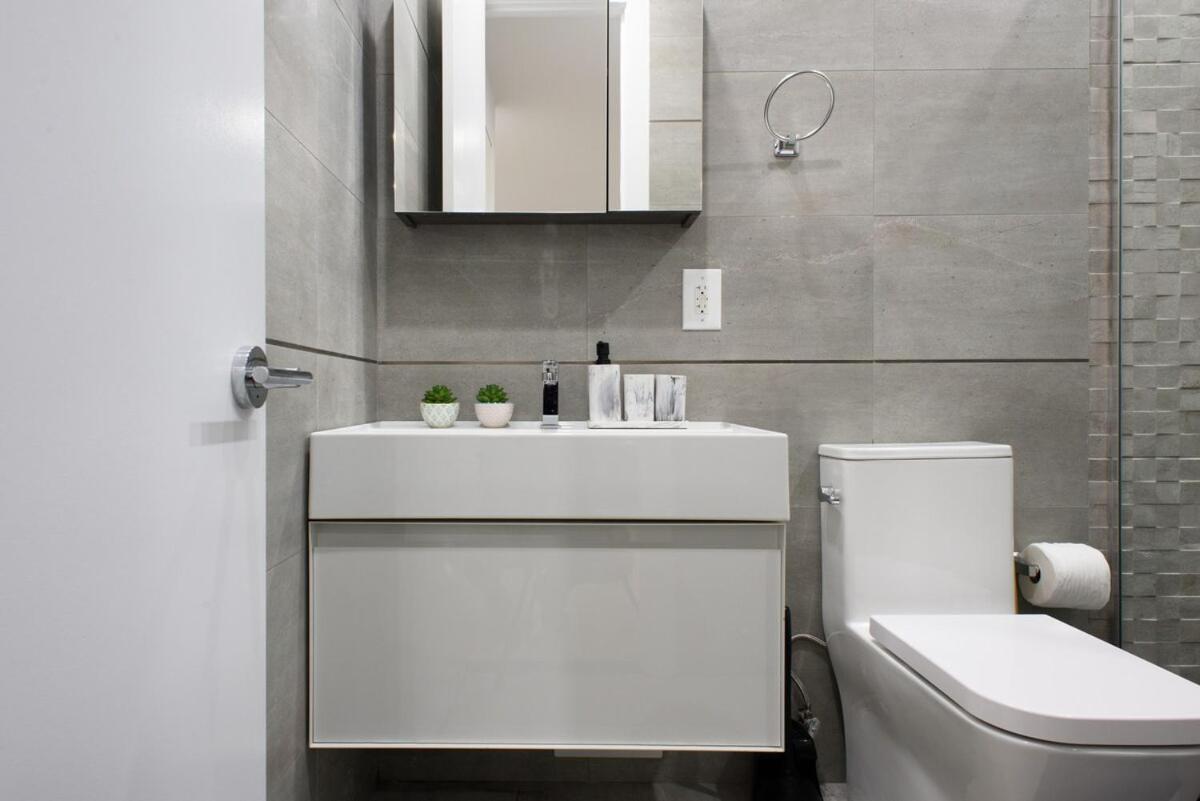 78 2a Brand New 1br Prime Ues Wd In Unit Căn hộ *