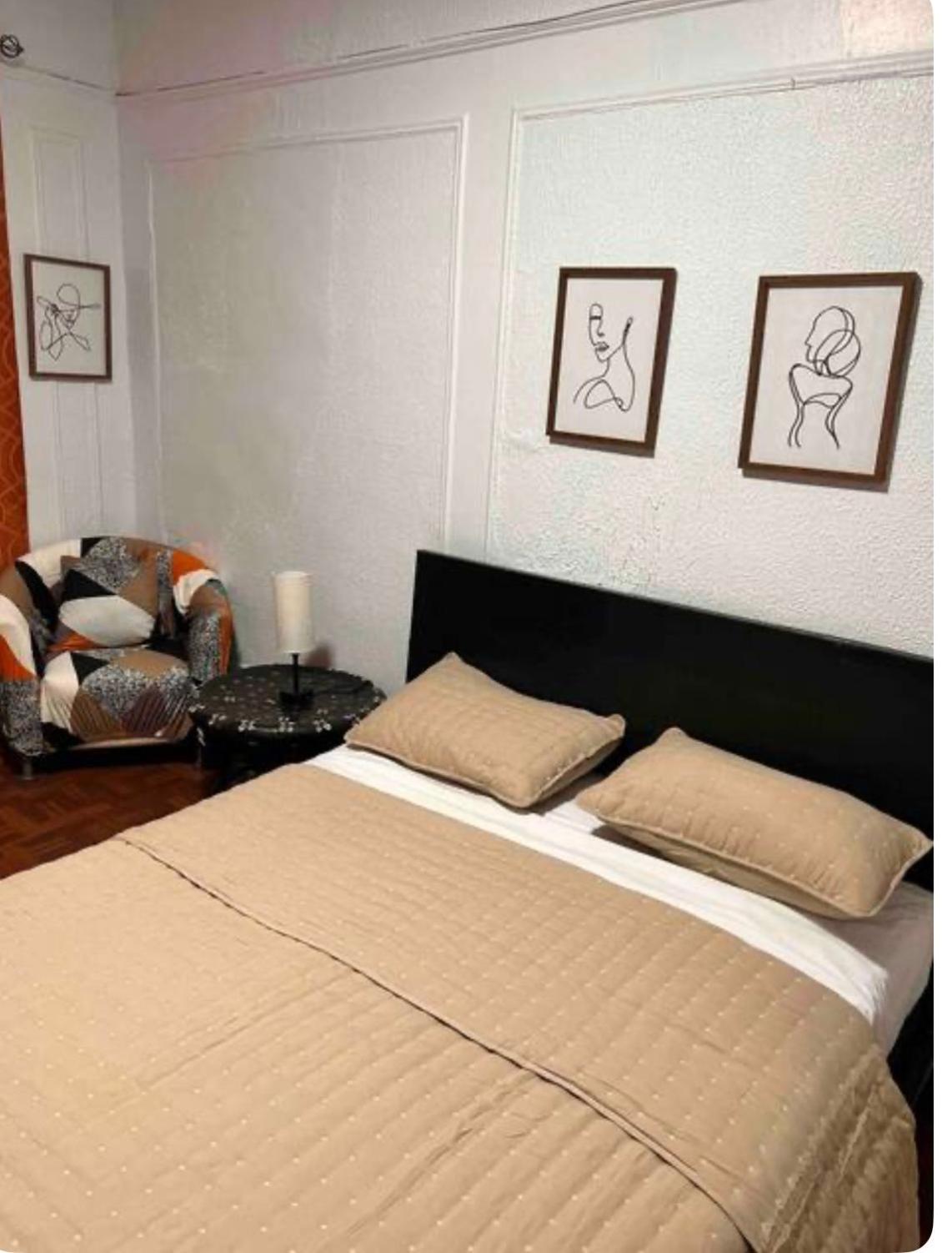 Large And Spacious Facing A Beautiful Park Minutes Away From Manhattan Ở trọ
